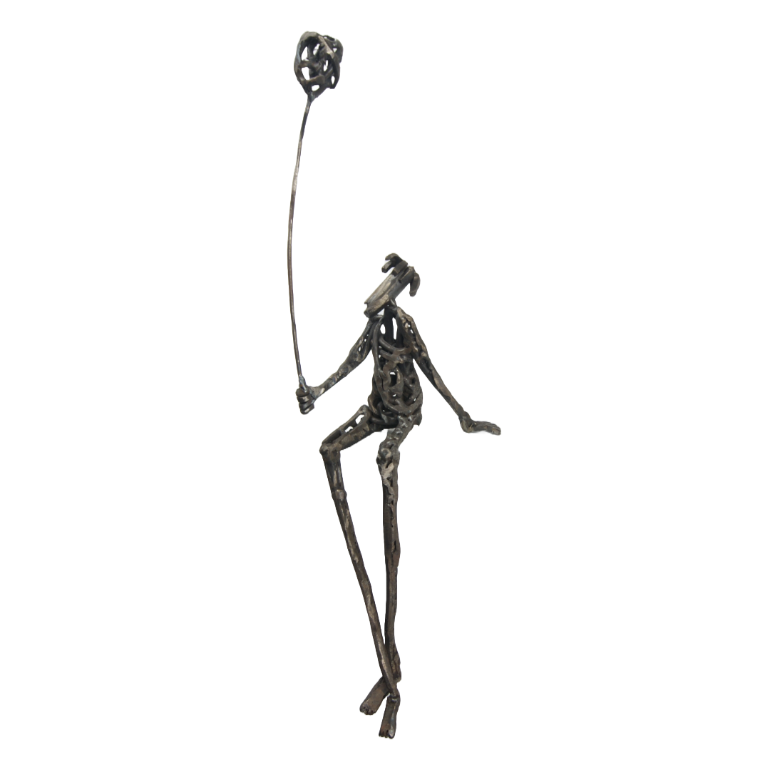 escultura en hierro titulada GLobo de Miguel Murillo